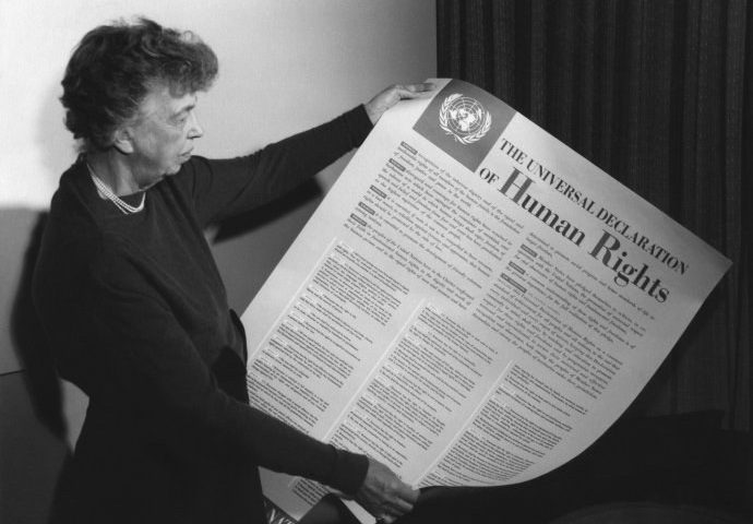 Eleanor Roosevelt s Všeobecnou Deklaráciou ľudských práv (1948)